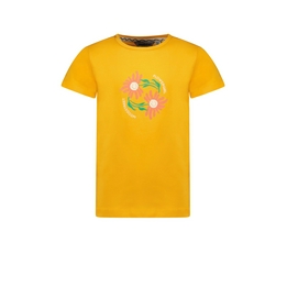 Overview image: t-shirt chest print